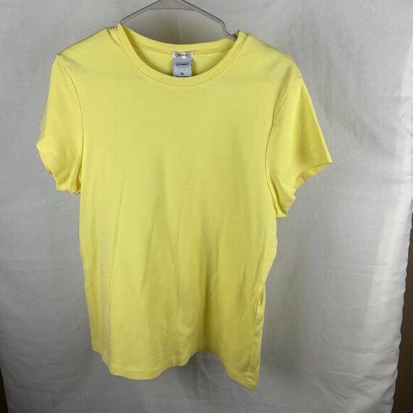 Old Navy T-shirt - Picture 1 of 6